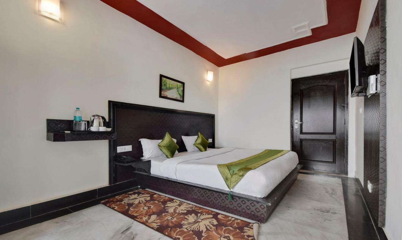 Treebo Mayur, Mall Road Mussoorie Exterior foto